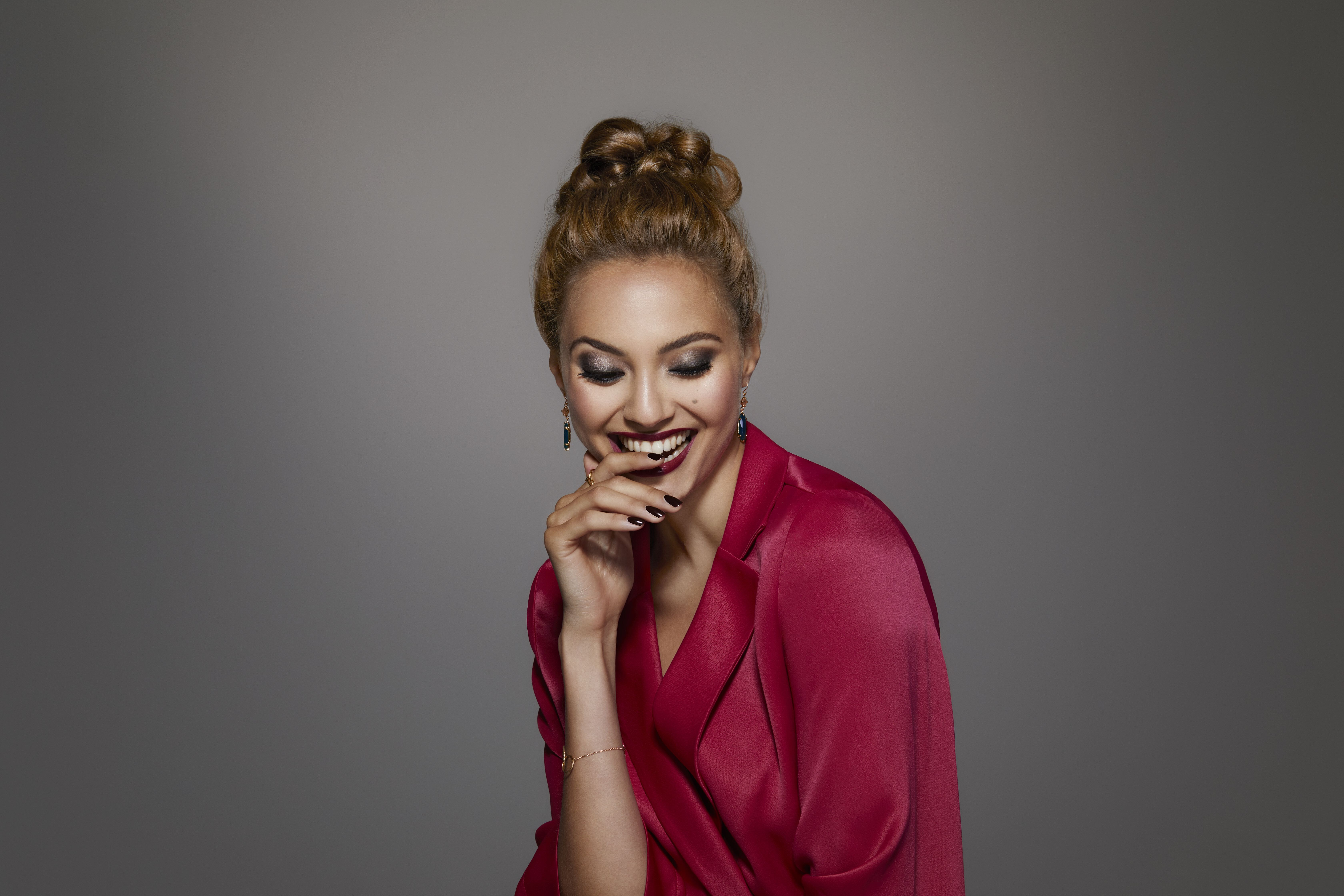 /Magazine/2018/christmas/Night Look Rituals Winter limited look4983.jpg